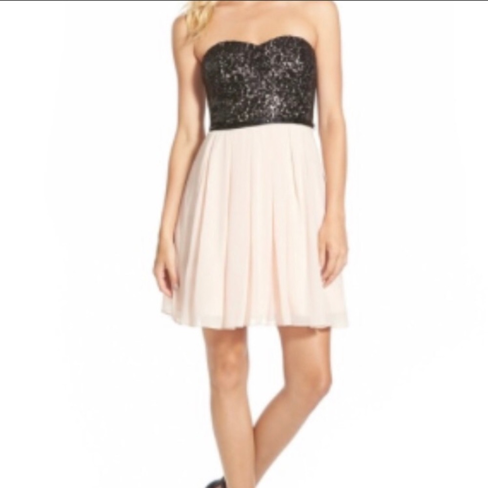 NWT SequinHearts Strapless Blk Bust Pink MiniDress - Picture 1 of 3